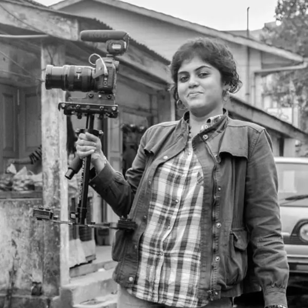 Brinda L, Writer