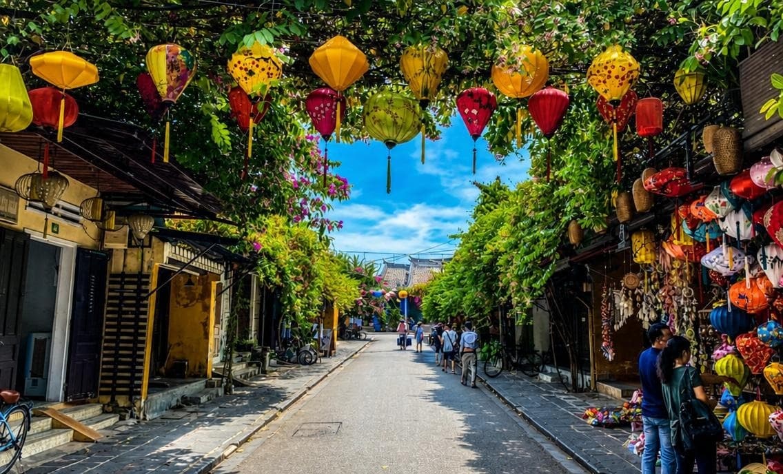 Da Nang, Hanoi, Hue