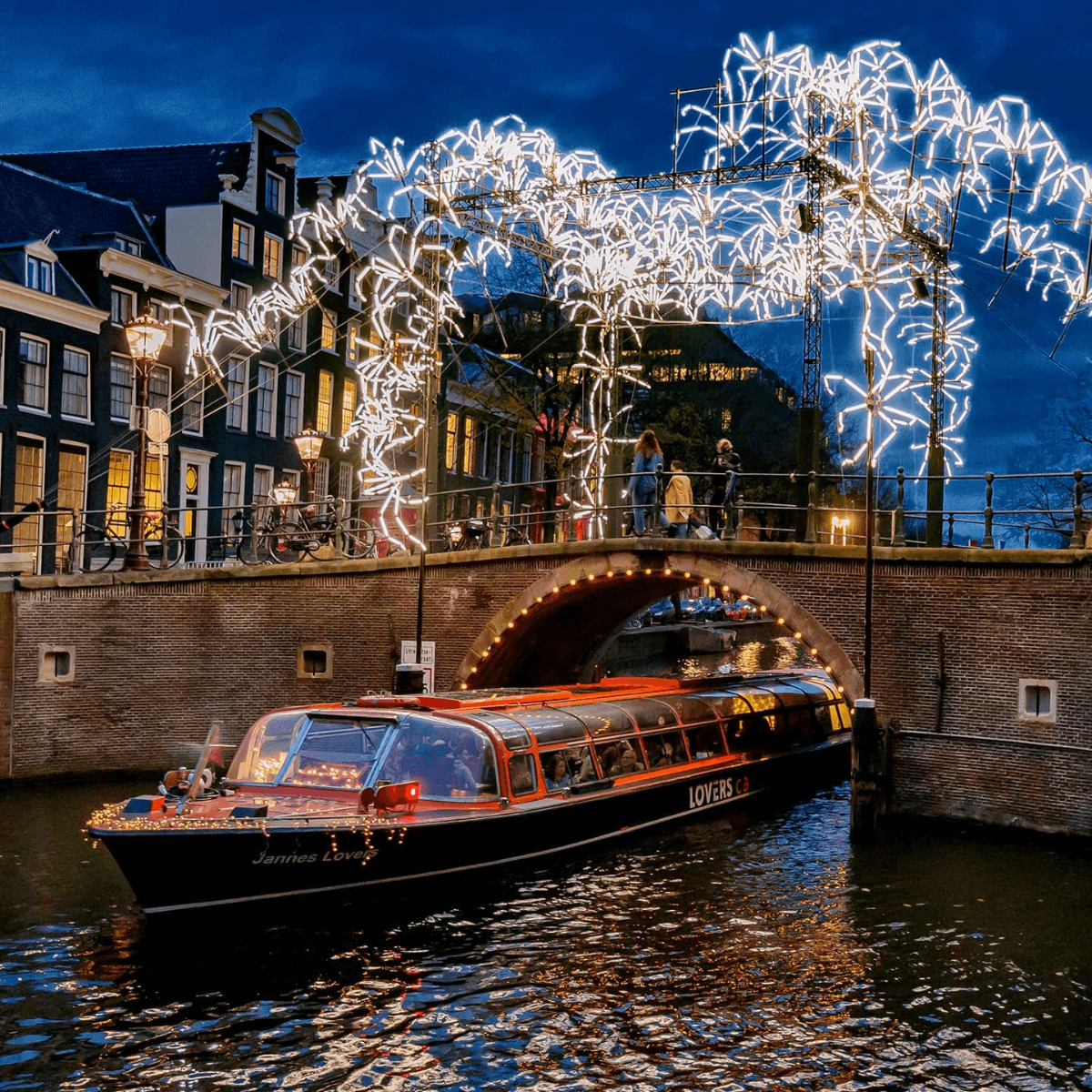 Christmas vibes, City Lights & a night to remember!